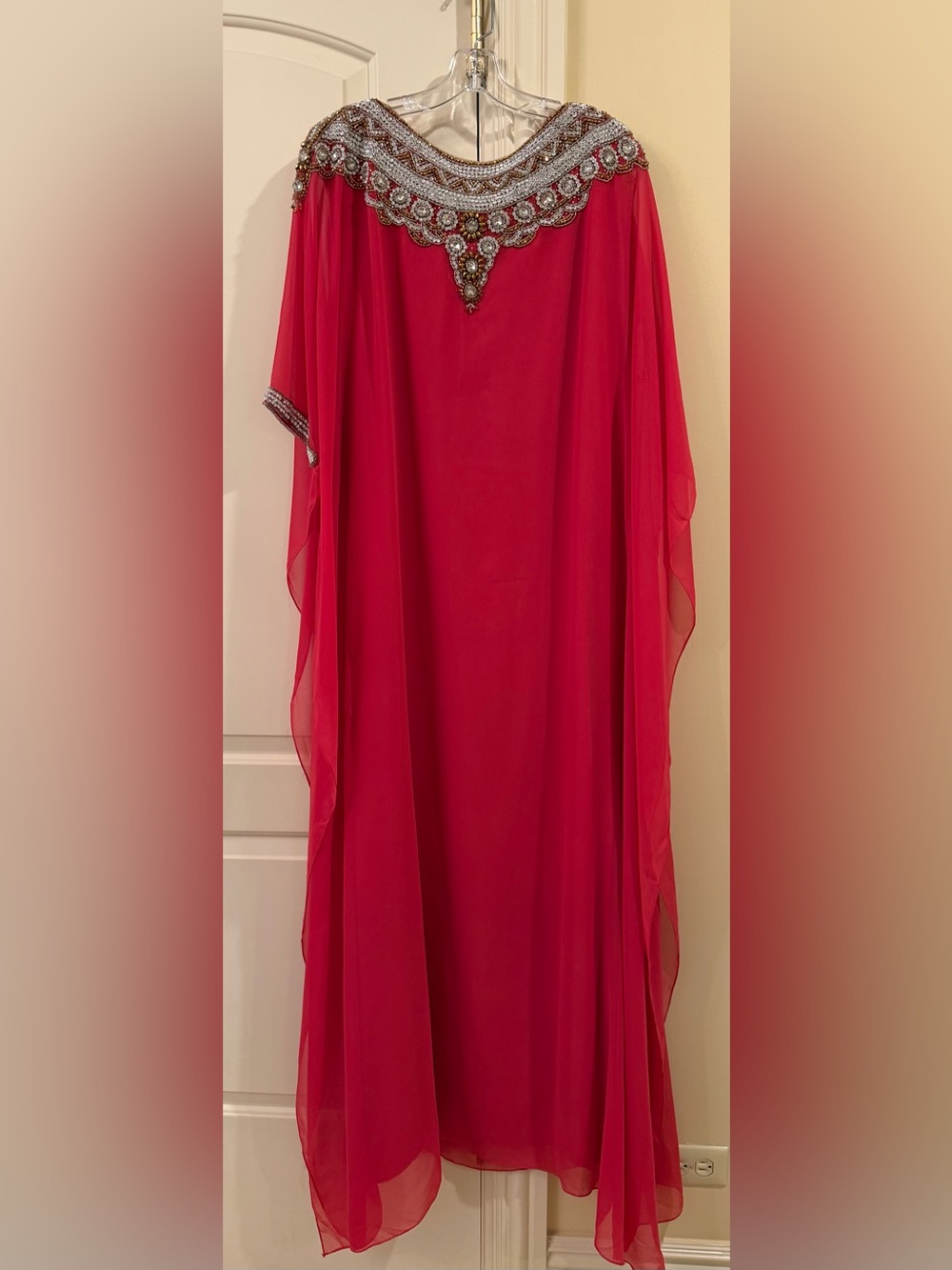 *Never worn* Authentic Middle Eastern Red Kaftan